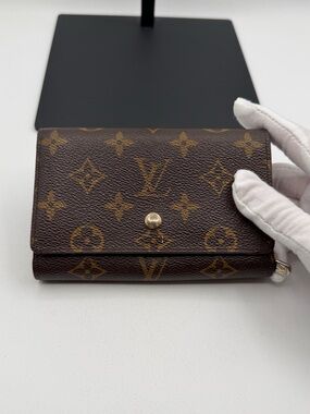Louis Vuitton Compact Zip Wallet